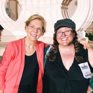 Meet your Posher, Caitlin